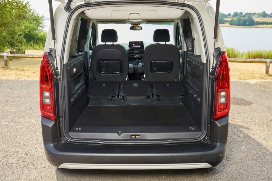 Багажник Citroen Berlingo Multispace XTR 2018 года  (UK) (фото 2 из 18)
